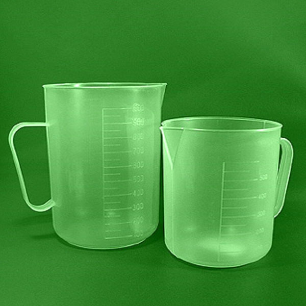 Мерные стаканы пластиковые